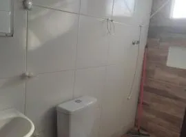 Quarto confortável para 4 pessoas com ótimos preços