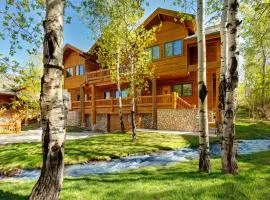 Timber Wolf Lodge KBM Resorts Gas Fireplace Common Hot Tubs Near Canyons Village 2 Units 5 Bedrooms ML-1343