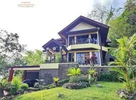 Tagaytay Rustic Villa