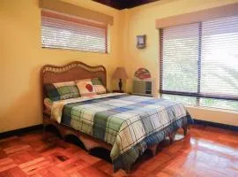 Tagaytay Rustic Villa