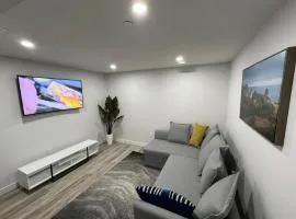Charming 1Bd Basement Suite with Private Entrance