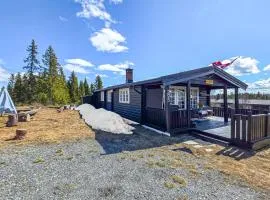 2 Bedroom Beautiful Home In Gol