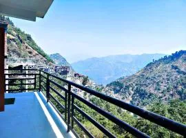 Anuj home stay and cafe