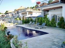 Ortha's Villa Amed, ξενοδοχείο σε Ambat