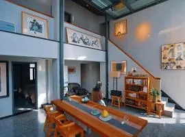 Interlude Inn ,Boutique Art Retreat, Cultural Experience ,Artisan Breakfast