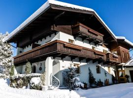 Ferienhaus Hohenwarter, apartment in Lofer