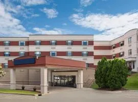 Royle Hotel Milwaukee Airport