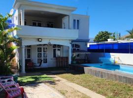 Blue Horizon Villa in Grand Baie, Hotel in Grand Baie