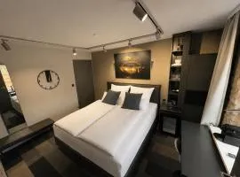 NOX HOTEL - Digital-Check-In - No Reception - nahe Bretten & Karlsruhe - 1 Grey