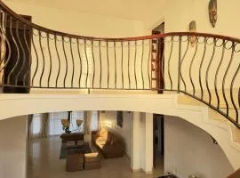 Lakeside Villa with Private Pool & Wide Views - Garuga