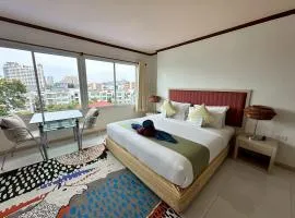 Thipurai Beach Hotel