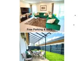 Local-Lux Garden Residence A- 2 Bedrooms-Terrace