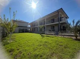 Casa Adi