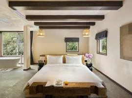 Yangshuo One Thousand and One Courtyard Views B&B