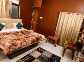 Grand Hotel Ayushmaan