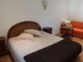 1 à 2 Chambres chez Valérie Gouffé