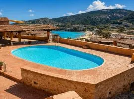 Baja Sardinia Casetta Belvedere 2 with Pool 100m from the Beach