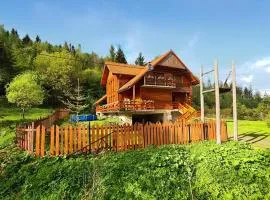 Stunning Home In Ujsoly With Sauna