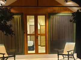 Enchanted Escapes Yala, hotel a Yala