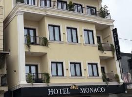 Hotel Monaco, hotel em Kamëz
