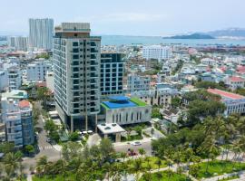 퀴논에 위치한 호텔 Fleur de Lys Hotel Quy Nhon