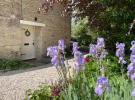 Spring Cottage - 2 bed countryside retreat near Bath