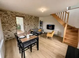 Petit coin de paradis - Parking & terrasse