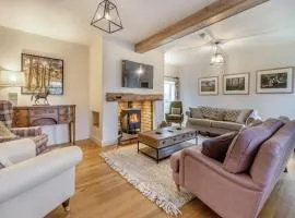 Hares Hollow - Uk33953