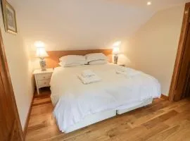 Coach House - Uk7236