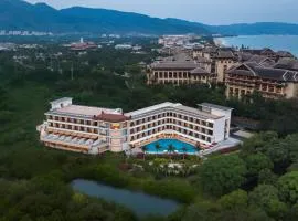 Blossom Land Sanya Yalong Bay, Luting