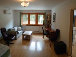 Two bedroom Apartment 80m2 2nd floor, hotel a Hølera