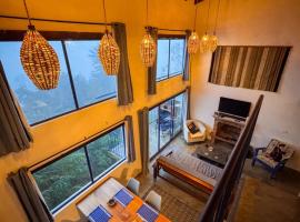 Loft mirador de montaña, vista panorámica, Chimenea, khách sạn ở Acajete