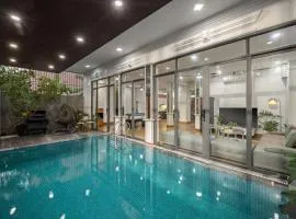 Sang Luxury 6BR Villa with Private Pool & BBQ