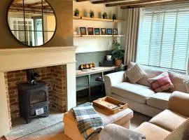 Rustic Retreat cottage