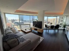 2 BR & 2 Bath luxury condo with amazing city views