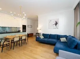 PREMIUM Family Apartment 70m2 w ścisłym Centrum & Parking
