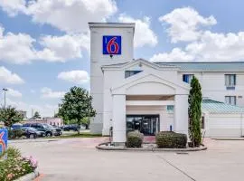 Motel 6-Katy, TX - Houston