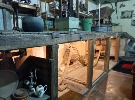 "Hospedaje Historico -EL MOLINO- Naturaleza y Museo en Tababela"