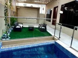 Thuraya chalet