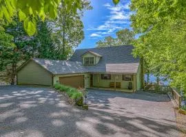 The Lodge on Smith Mountain Lake - Lakefront cabin w/ dock, hot tub & pool table