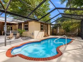 Cozy Clearwater Pool Home Near Beaches!