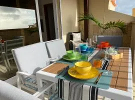 Seaview Luxury Penthouse Mare