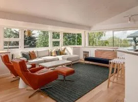 Crows Nest Condo 3BR Downtown
