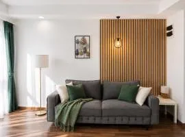 Green Deluxe Apartment Cosmopolis