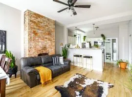 Jungle House Boutique Lofts - Downtown Columbus & Short North