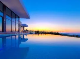 La Baie de Leo, Metline , Infinity Pool, Sauna & Spa