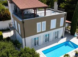 Villa Igalo Splitska - Private Pool & Sea View
