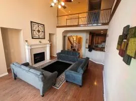 Elegant, comfy, a retreat with Pool