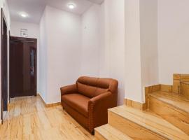 Charbagh에 위치한 호텔 Hotel O M. S. Grand