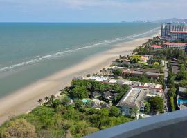 VIP Condominium GoldenEye with TOP view, khách sạn ở Cha Am